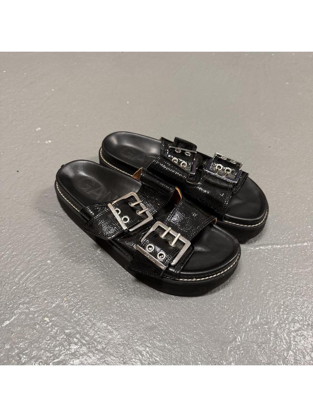 GANNI Black Flatform Platform Leather Buckle Sandals
